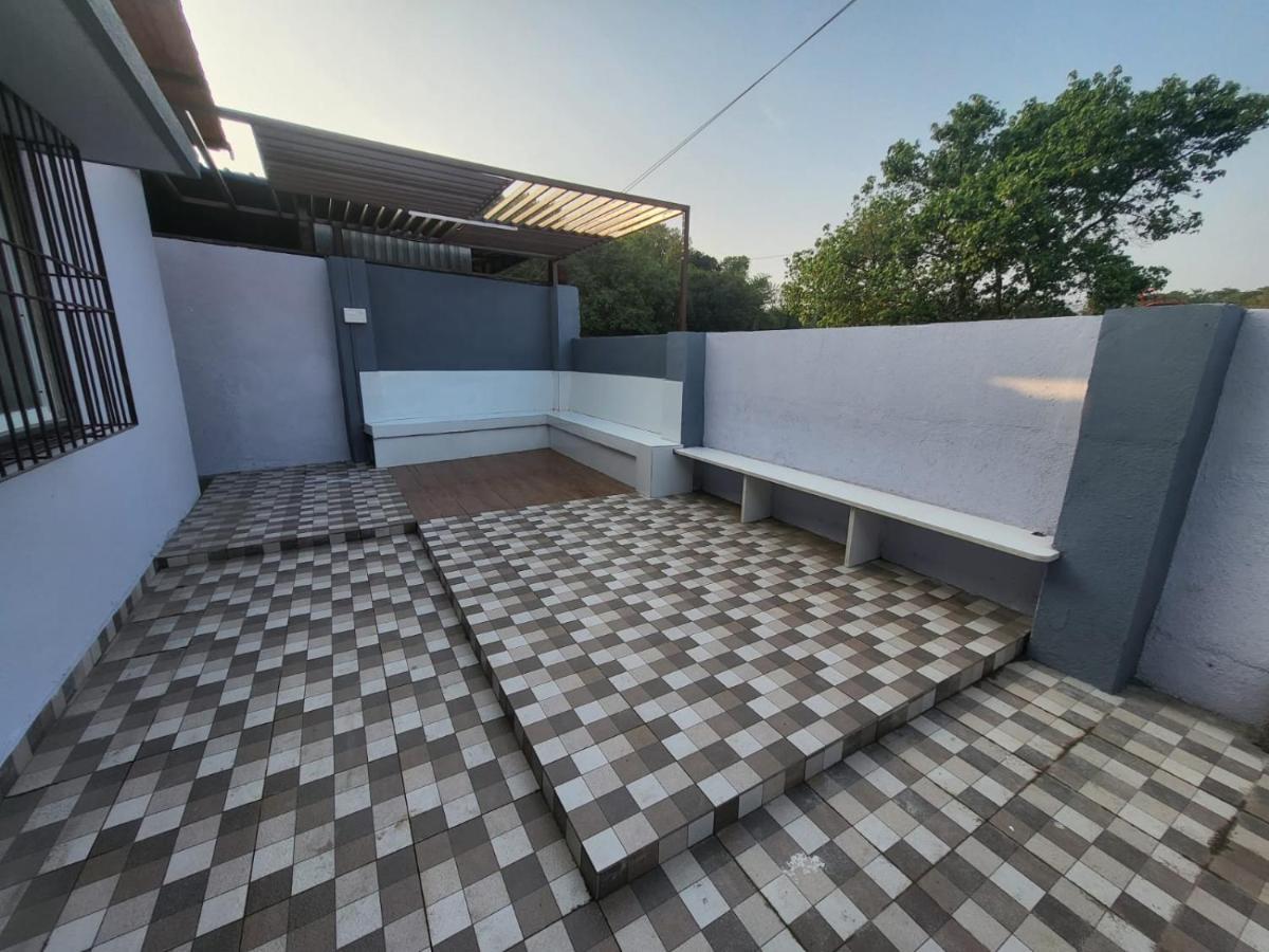 Villa Nazrana 2Bhk Lonavla Exterior foto