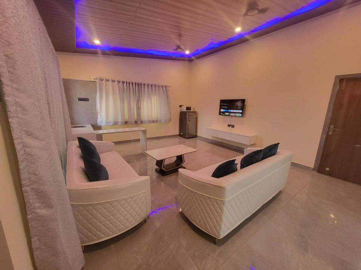 Villa Nazrana 2Bhk Lonavla Exterior foto